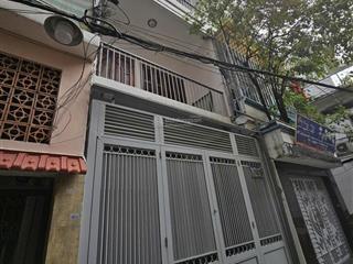 Bán nhà 3 lầu hẻm xe hơi trần hưng đạo q1. dt 4x16m. giá 12.6 tỷ