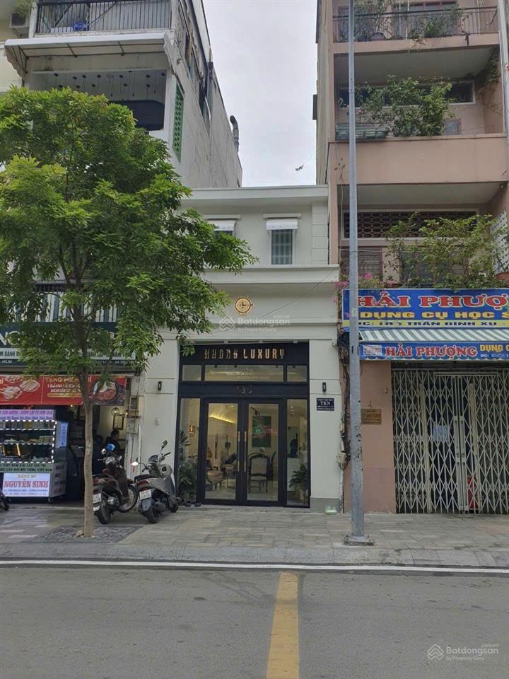 Bán nhà mặt tiền đường trần đình xu q1. dt 4x15m giá 22 tỷ