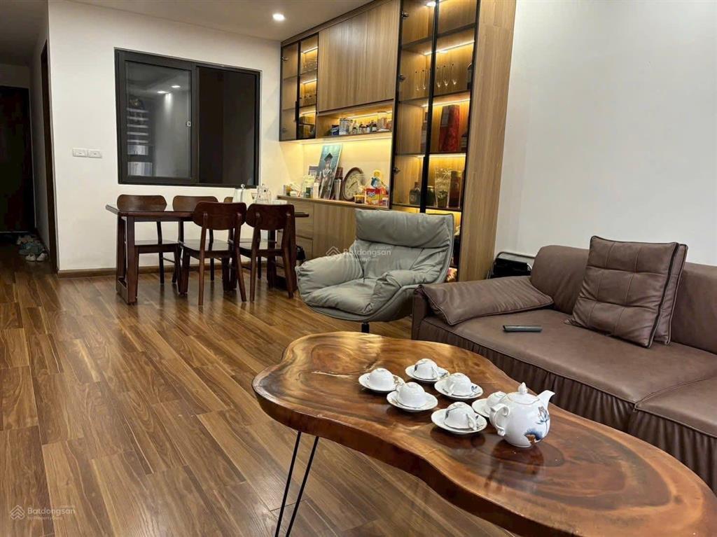 Bán căn hộ tập thể 75m2, giá cực chất 3,9 tỷ tại hoàng đạo thành, thanh xuân, hà nội