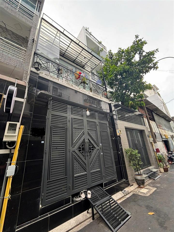 Chủ ngộp bank cần bán! mặt tiền duy nhất khu k300 nhà 2 tầng mặt tiền thép mới  a4.