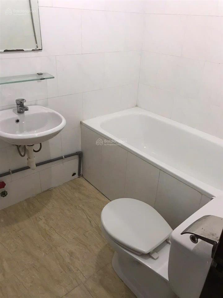 Nhà 4 tầng hẻm ô  tô nguyễn đình chiểu ,phường 4 quận 3. dt 31m2 nở hậu nhẹ. giá 8,4 tỷ.