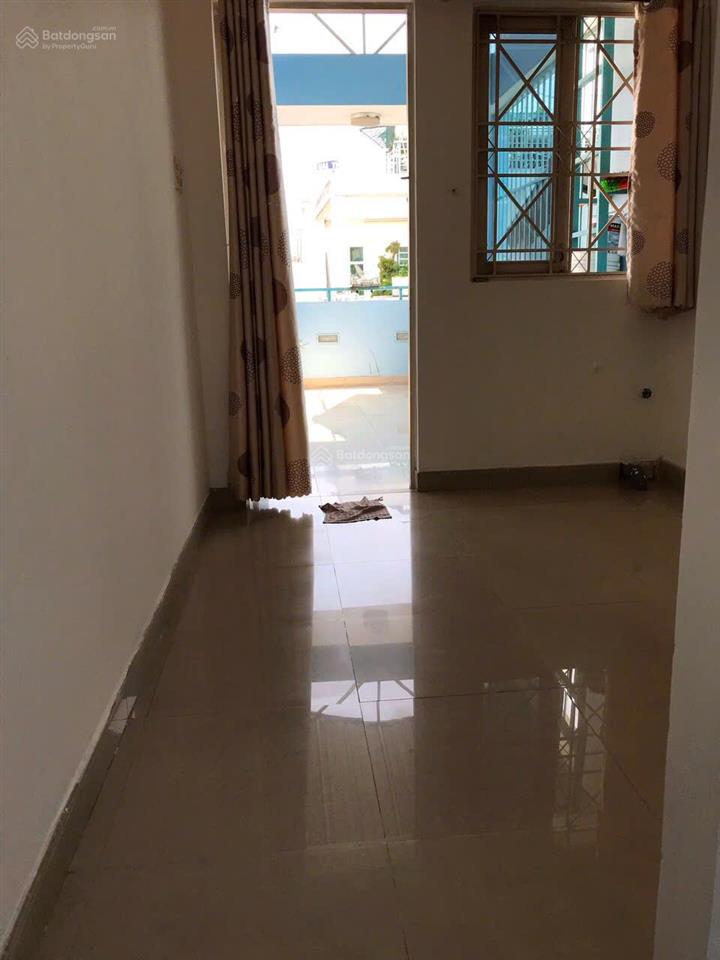 Nhà 4 tầng hẻm ô  tô nguyễn đình chiểu ,phường 4 quận 3. dt 31m2 nở hậu nhẹ. giá 8,4 tỷ.