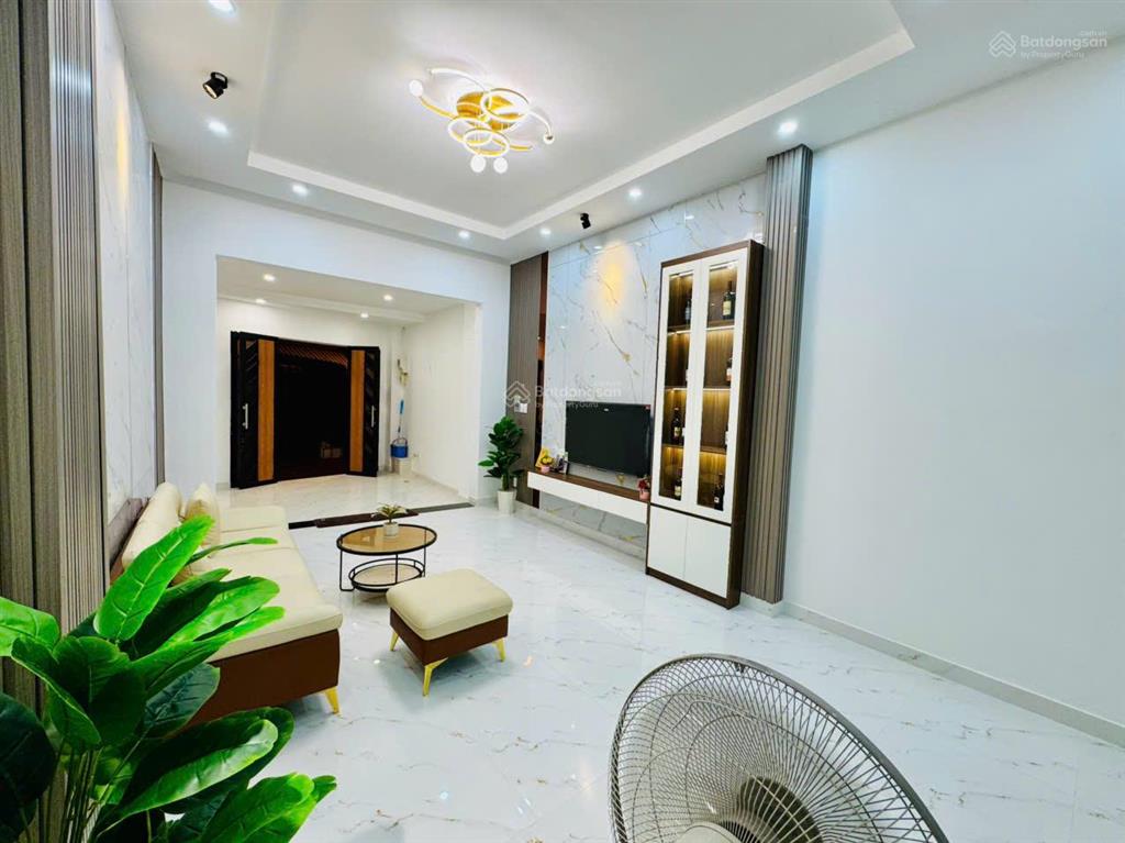Bán nhà mới + đẹp 4 tầng vừa ở vừa kinh doanh âu cơ tân bình. ngay chợ bà quẹo chỉ 8,9 tỷ
