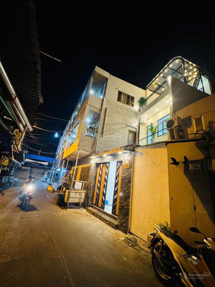Bán nhà mới + đẹp 4 tầng vừa ở vừa kinh doanh âu cơ tân bình. ngay chợ bà quẹo chỉ 8,9 tỷ