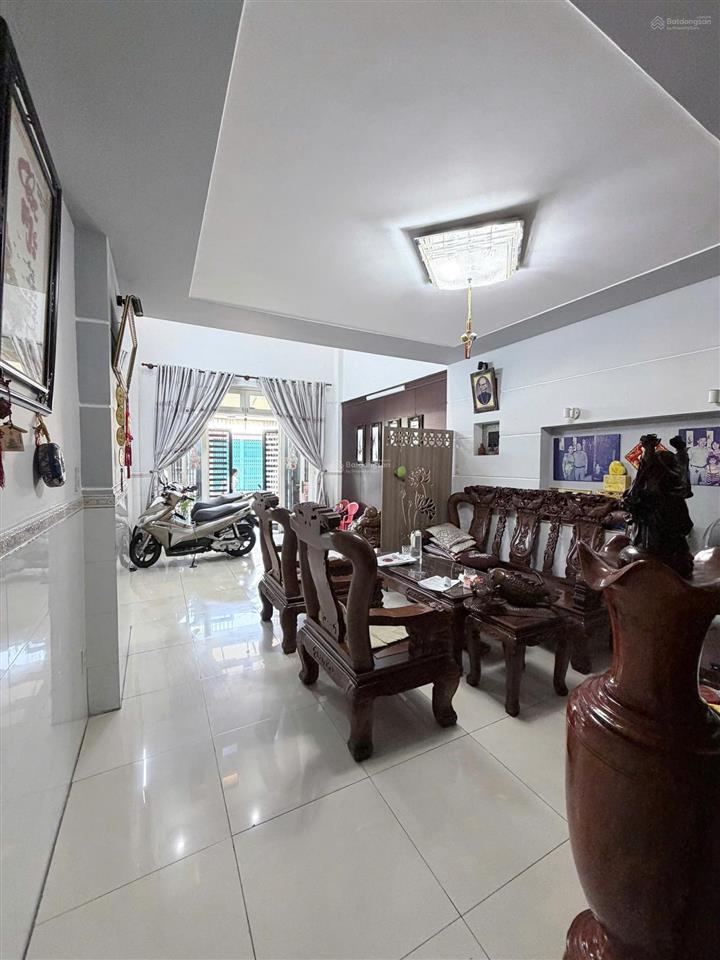 Nhà 2 mặt tiền võ văn tầng  phường bàn cờ. thông nguyễn đình chiểu. 46m2 giá 7,99 tỷ