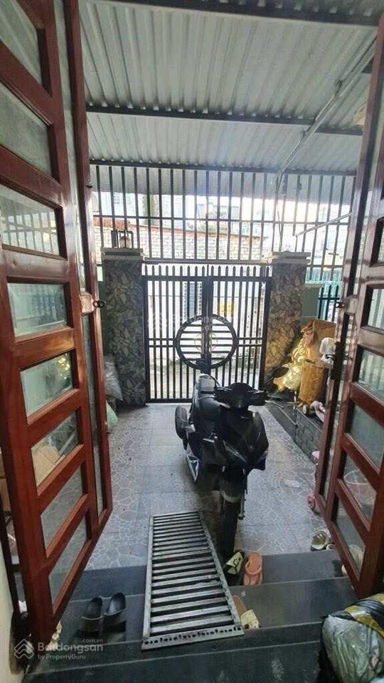Bán nhà ngay siêu thị go dĩ an diện tích lớn 94.1m2 giá 3,7 tỷ tl
