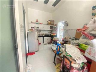 Bán nhà ngay chợ thủ đức, võ văn ngân diện tích 67 m2. giá chỉ 3,9 tỷ thương lượng