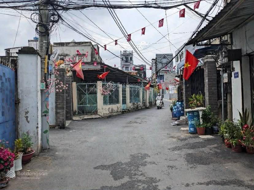 Bán nhà mặt tiền hẻm ô tô vừa ở vừa kinh doanh, linh xuân 39 m2, giá bán 2,8 tỷ