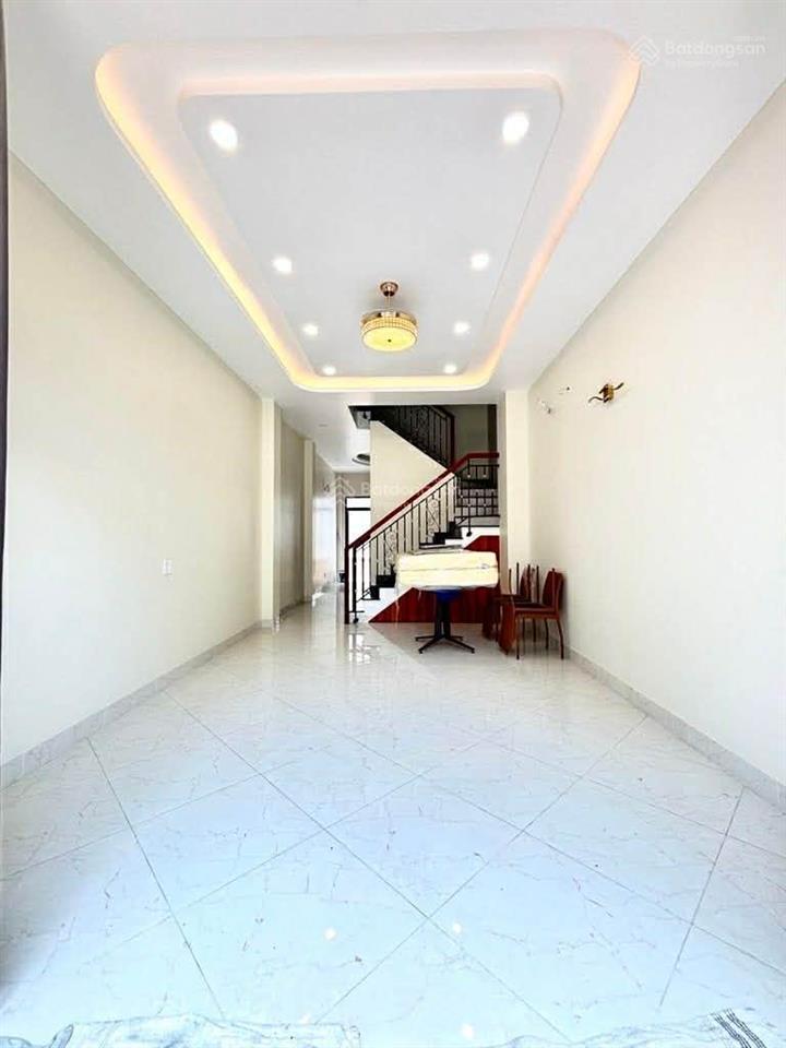 Bán nhà 3 tầng khu phân lô đường số 8, linh xuân 6,7 tỷ
