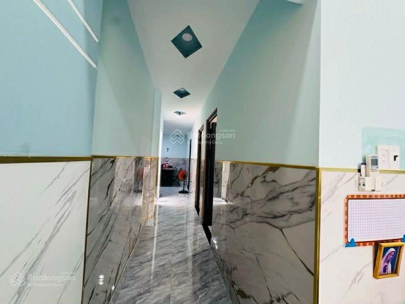 Bán căn nhà đẹp, hẻm xe hơi đỗ cửa phường tam bình, nhà mới nội thất đẹp, 136m2 giá 3,5 tỷ