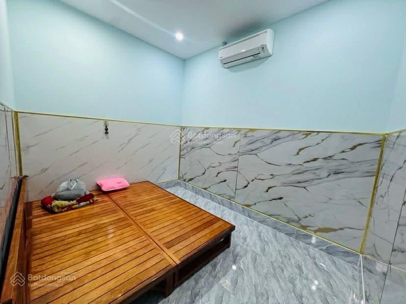 Bán căn nhà đẹp, hẻm xe hơi đỗ cửa phường tam bình, nhà mới nội thất đẹp, 136m2 giá 3,5 tỷ