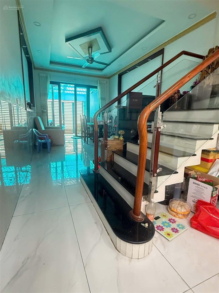 Chủ định cư nước ngoài gấp bán nhà 4 tầng hẻm xe hơi ngô thị nhậm dĩ an 84m2 giá 6 tỷ