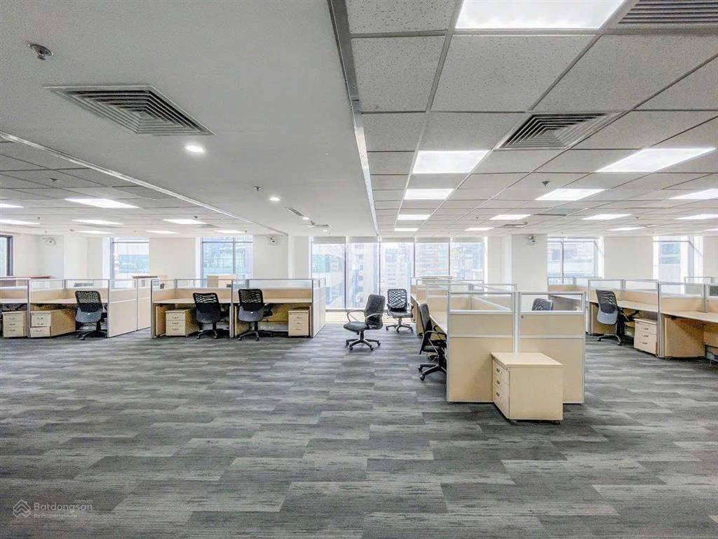 Cho thuê nhà mặt phố đặng tiến đông  đống đa kinh doanh sầm uất tập trung đông vp