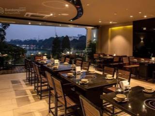 Cho thuê mặt bằng kinh doanh vị trí vàng phố đinh tiên hoàng view hồ gươm mặt tiền 12m