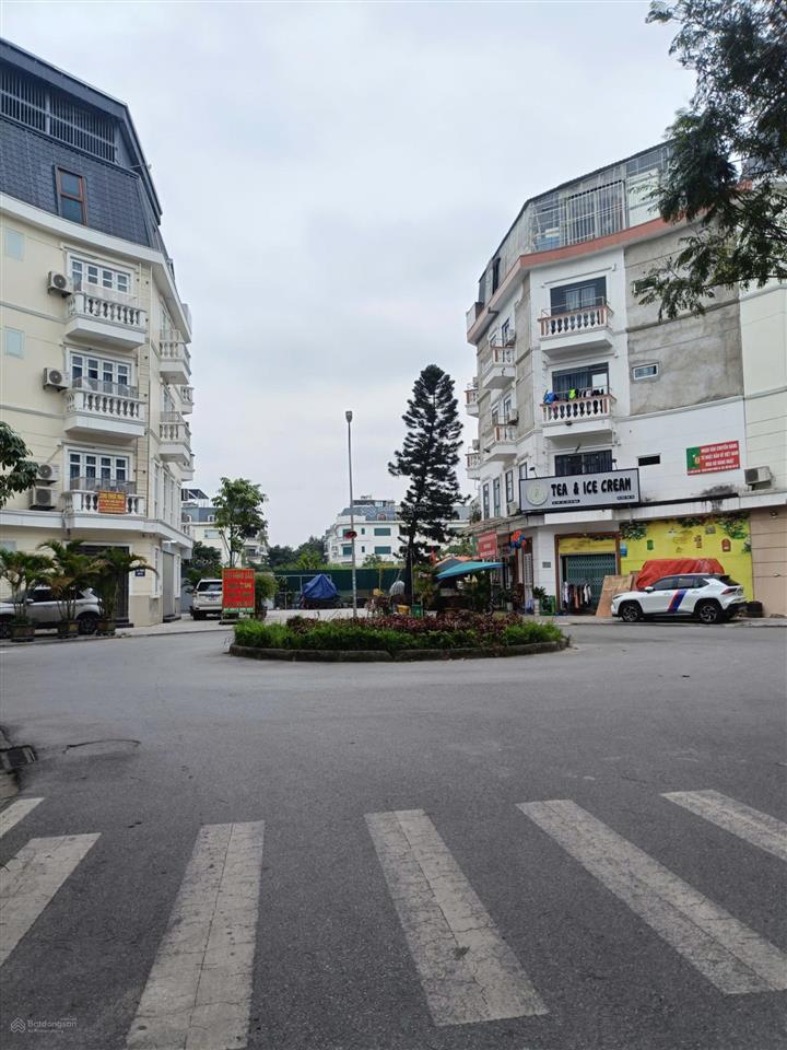 Chính chủ giảm 2 tỷ kđt đô nghĩa 100m2, 2 mặt thoáng. giá tốt 18,9 tỷ