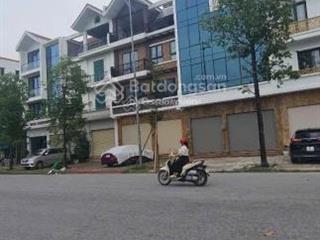 Chính chủ bán đường 30m  kđt phú lương văn phú  90m  5 tầng  mt 7,2m