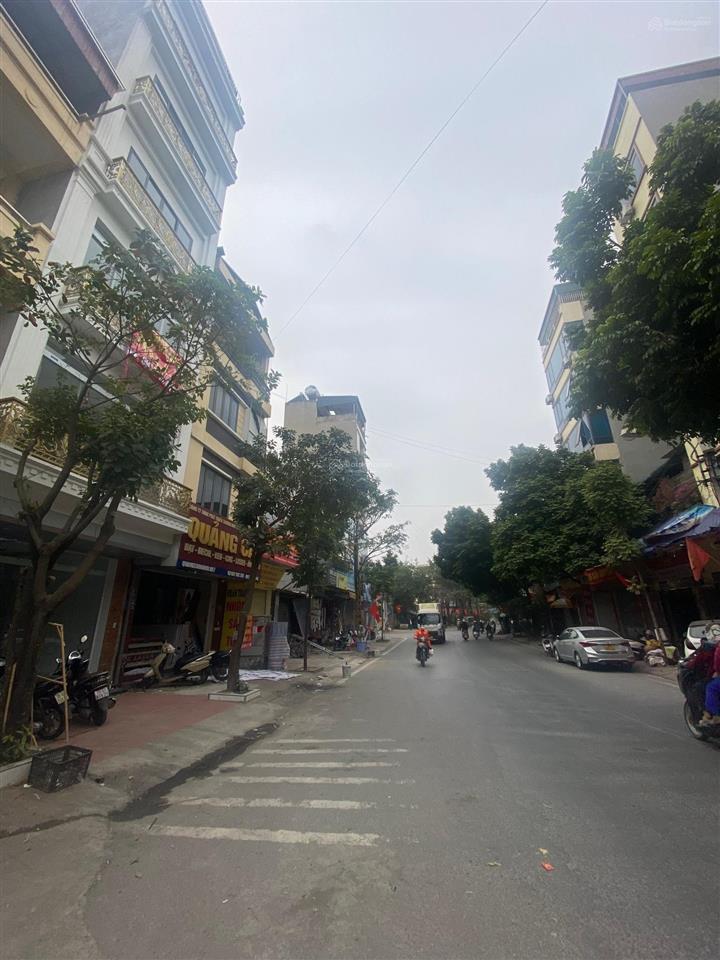 Chính chủ bán mặt phố mậu lương  60m2  7 tầng thang máy  kd sầm uất