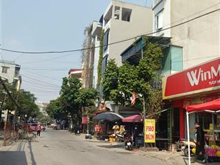 Chính chủ bán nhà 3 tầng mặt phố phan đình giót 67m2 kd sầm uất 13,8 tỷ