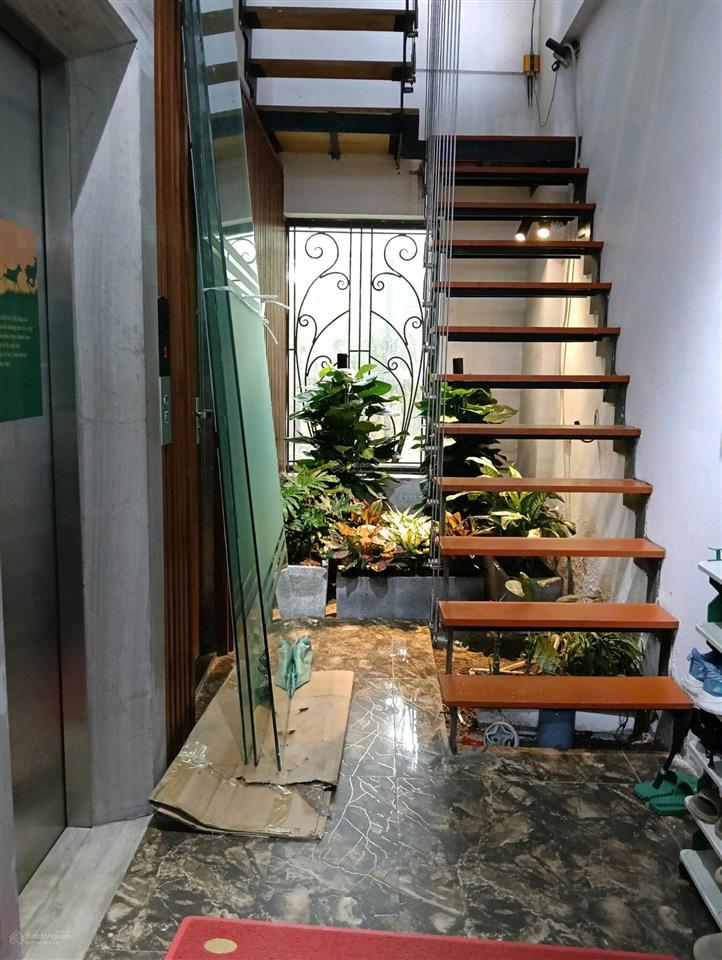 Giảm 1 tỷ bán nhà khu xala 60m2, 6 tầng thang máy, phân lô vỉa hè 15,2 tỷ