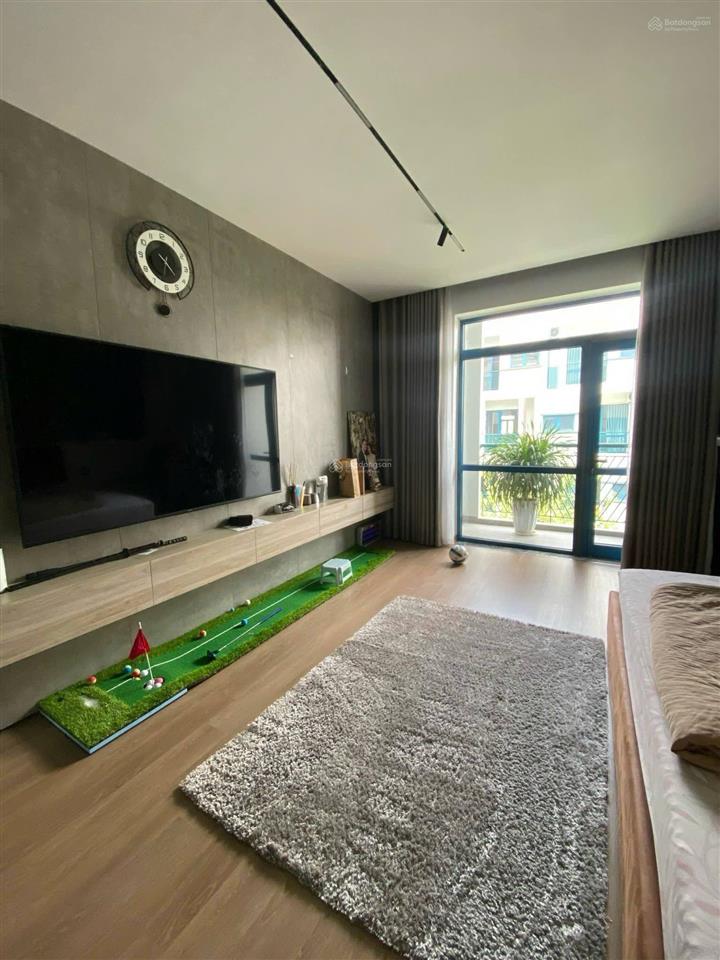 Anh việt giảm 2 tỷ cần bán trục chính galaxy 1 vạn phúc, 100m2, 6 tầng thang máy, kinh doanh