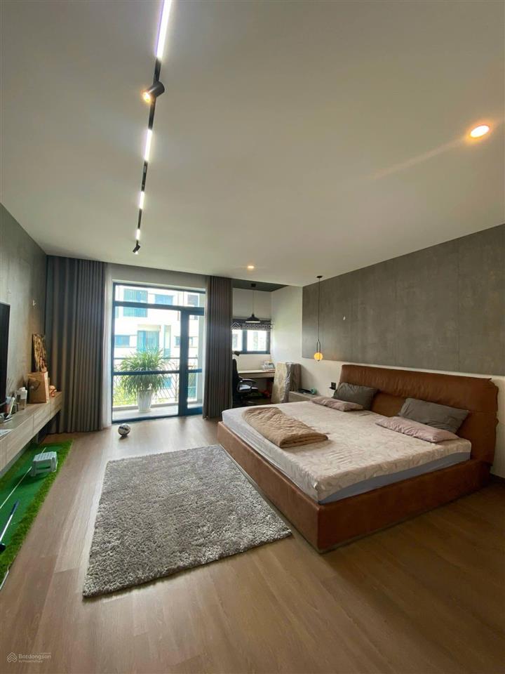 Anh việt giảm 2 tỷ cần bán trục chính galaxy 1 vạn phúc, 100m2, 6 tầng thang máy, kinh doanh