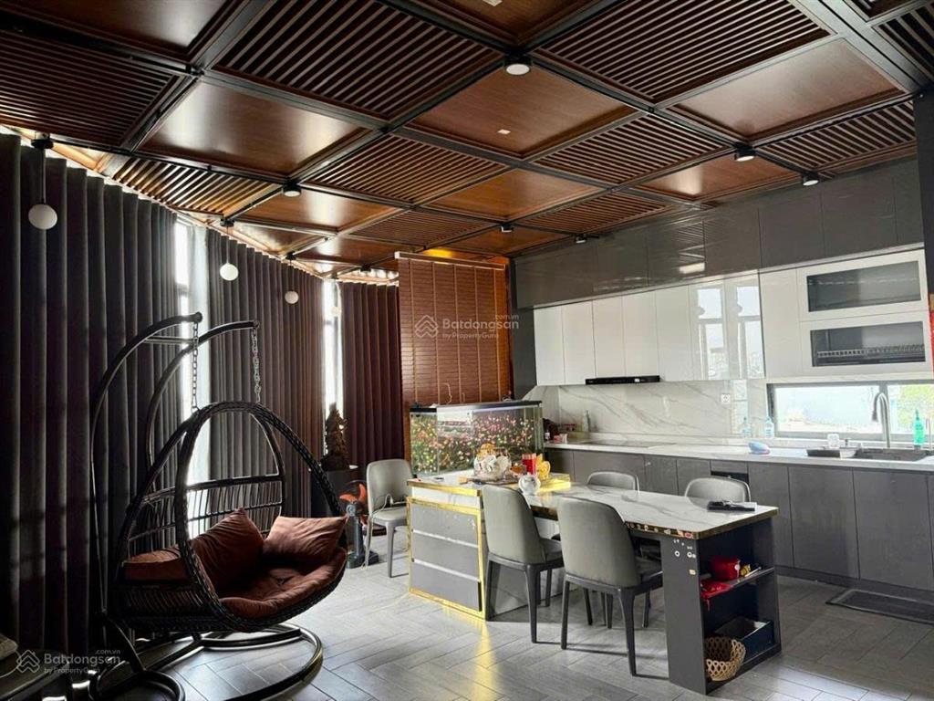 Giảm 2 tỷ cần bán nhà hà đông 55m2 7 tầng, căn góc thang máy đường 16m
