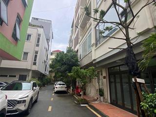 Giảm 2 tỷ cần bán nhanh nhà đẹp mỗ lao, hà đông 50m2 5 tầng đường 10m