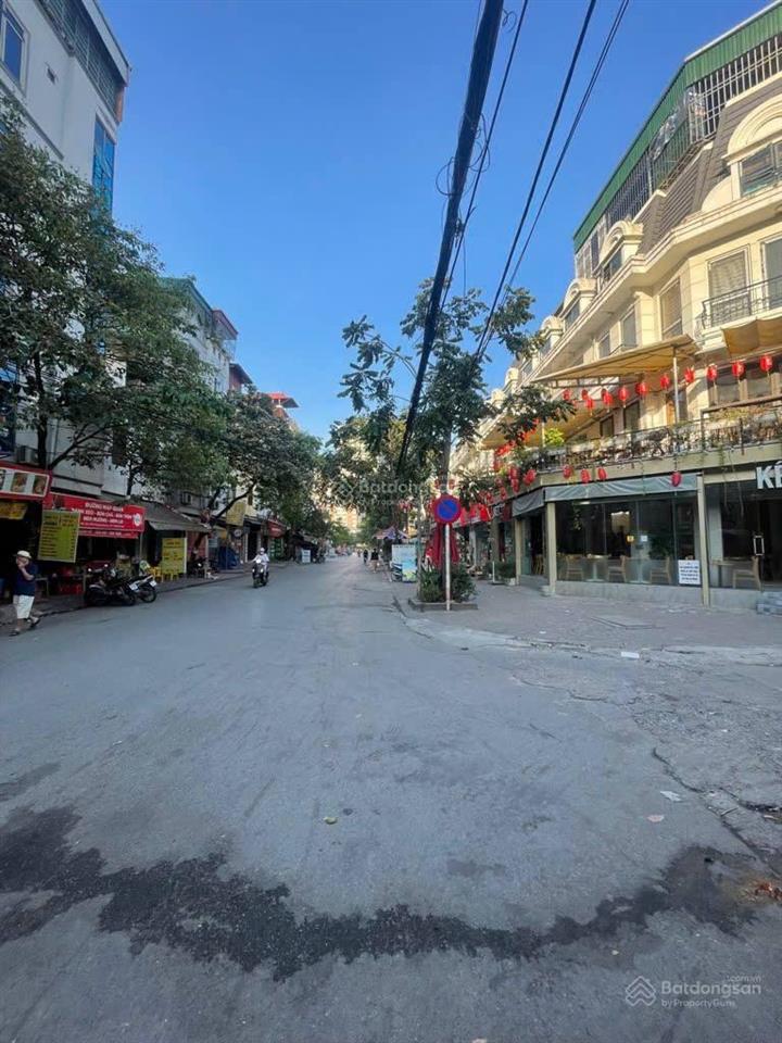 Ngay làng việt kiều châu âu, khu nam thắng phùng khoang, 67 m2, 4,5 tầng, kinh doanh sầm uất