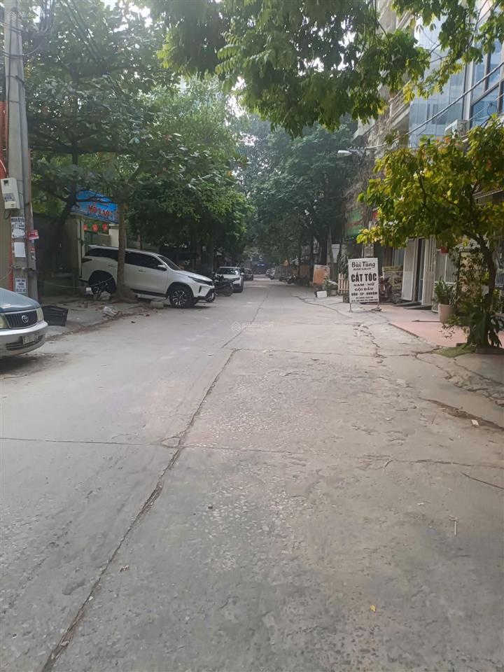 Giảm 2 tỷ bán nhà c4 ngõ 102 trần phú, hà đông 65m2, đường 12m, kinh doanh sầm uất