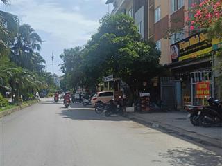 Giảm 500 triệu bán nhà 40m2 6 tầng ngô thì nhậm, hà đông