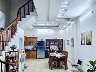 Cô hoa cần bán nhà phân lô dương nội hà đông 50 m2, 4,5 tầng, mặt tiền 5m, hoàn thiện đẹp 14,5 tỷ