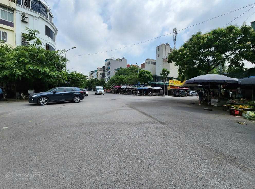 Giảm 500 tr bán đất dịch vụ vạn phúc, hà đông phân lô 50m² giá hơn 14 tỷ