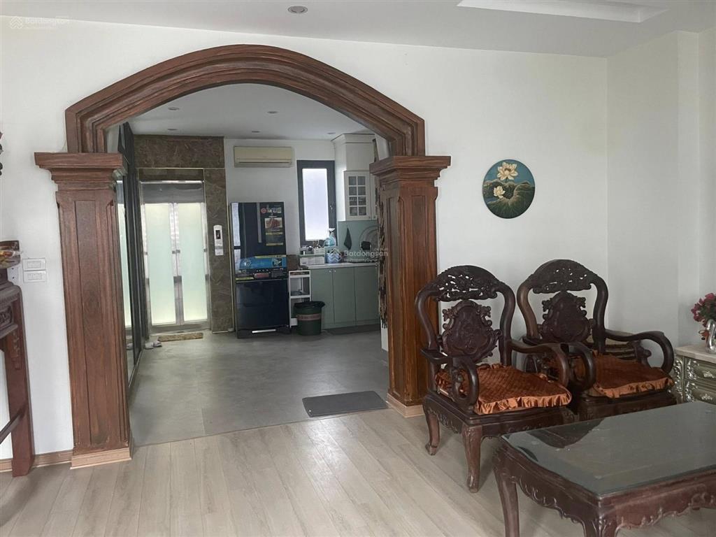 Giảm 1 tỷ bán nhà luxury kiến hưng 74m2 6 tầng thang máy trục thông