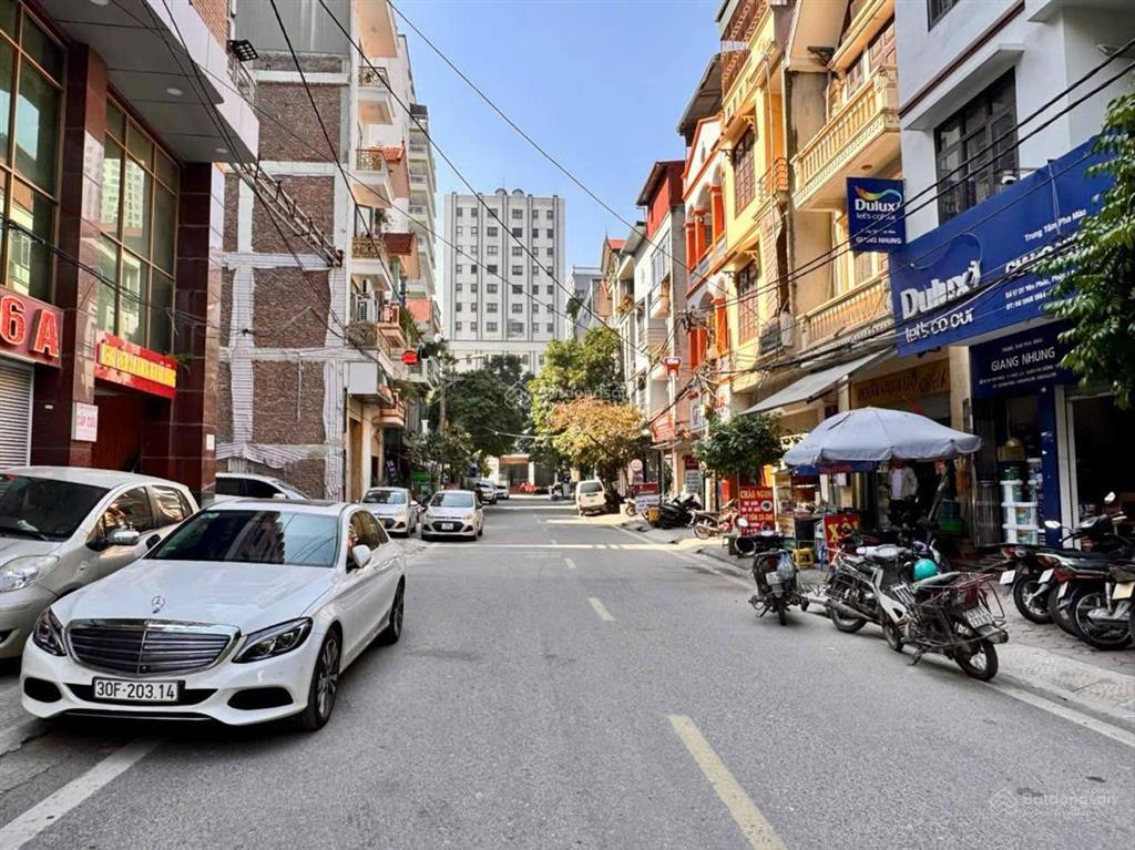 Giảm 1 tỷ bán nhà c4 khu giãn dân yên phúc, văn quán, 60m²