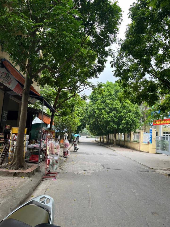 Cần bán nhà nguyễn văn lộc, mỗ lao 50m² 5 tầng đường 12m, vỉa hè