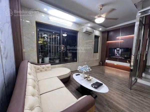 Cần bán nhà nguyễn văn lộc, mỗ lao 50m² 5 tầng đường 12m, vỉa hè