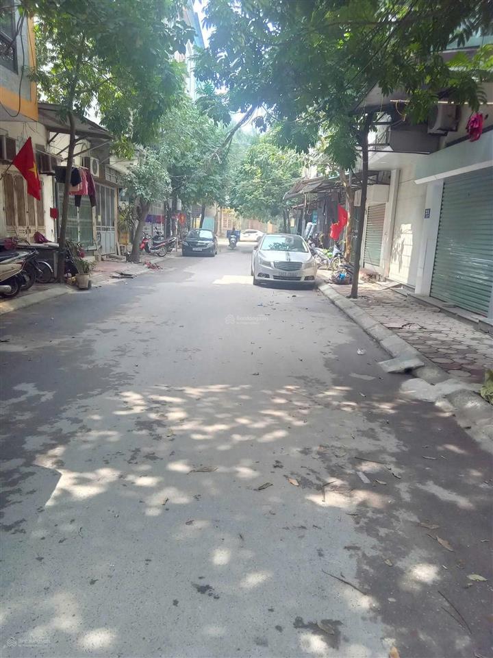 Cần bán nhà kđt văn khê hà đông 45 m2 5 tầng hoàn thiện đẹp 14 tỷ