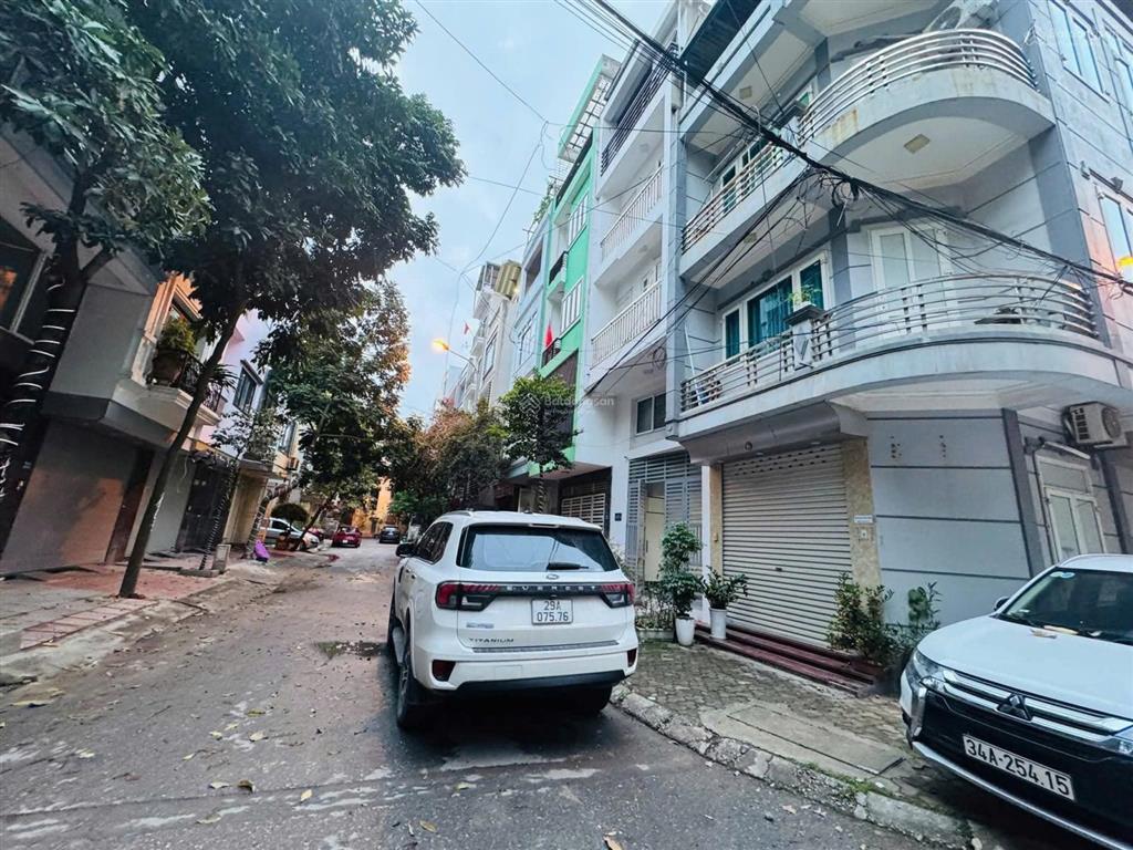 Cần bán nhà kđt văn khê hà đông 45 m2 5 tầng hoàn thiện đẹp 14 tỷ