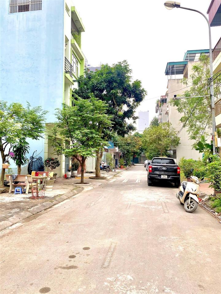 Giảm 1 tỷ bán nhà c4 đấu giá mậu lương 60 m2, mặt tiền 5m 12,6 tỷ đường 12m