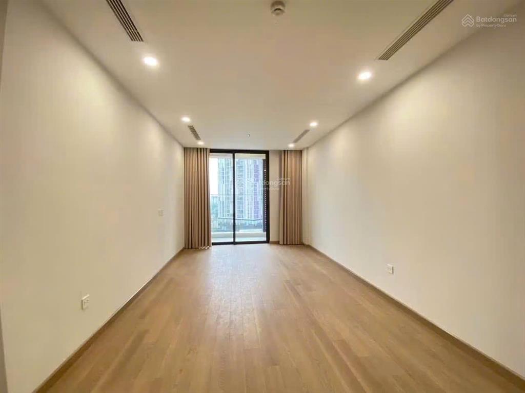 Cần cho thuê chung cư the charm la khê 72 m2, 2 ngủ full đồ đẹp