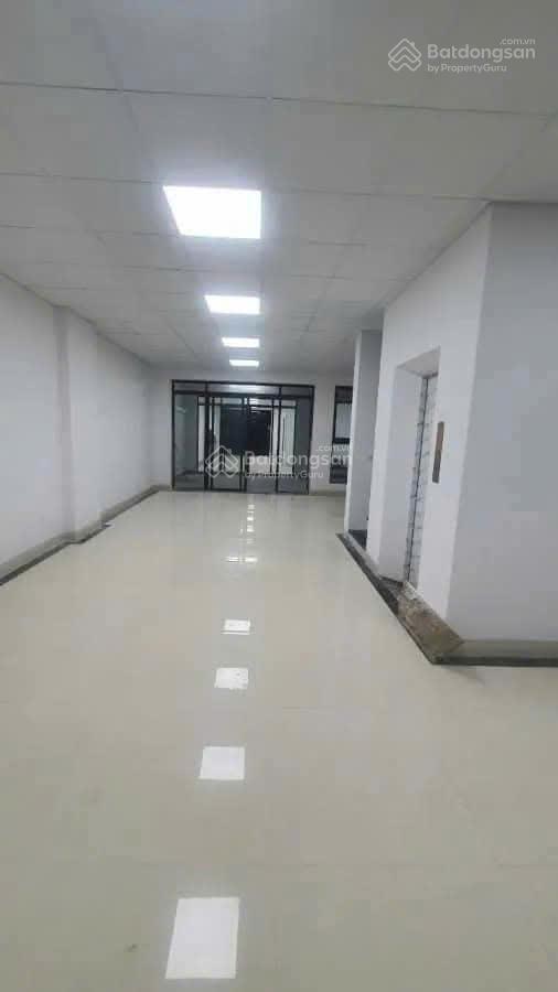 Anh trai cần bán nhà hoàng thành mộ lao, mặt hồ 130 m2, 6 tầng thang máy, mặt tiền 7m