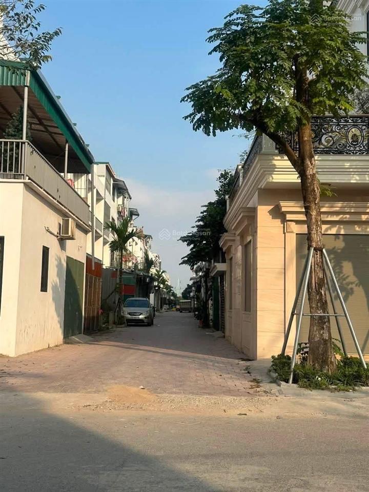 Cho thuê liền kề kđt phú lương, hà đông 150 m2, 2 tầng căn góc thang máy 25 triệu