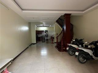 Cho thuê nhà láng hạ đống đa 60m² x 5 tầng, thông sàn, thang cuối lô góc thoáng,ô tô đỗ. giá 21tr