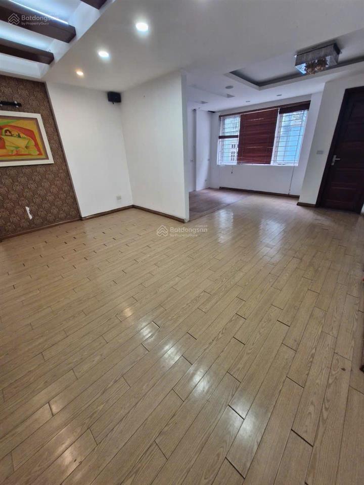 Cho thuê nhà mới lê văn lương 58 m2x4t, full đh, phân lô yên tĩnh, dân trí cao. giá thuê 20tr/th