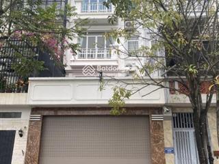 Cho thuê nhà nguyễn huy tưởng ô tô đỗ thang máy 90m2* 5 tầng, vị trí đẹp làm vp, lớp học. 45tr