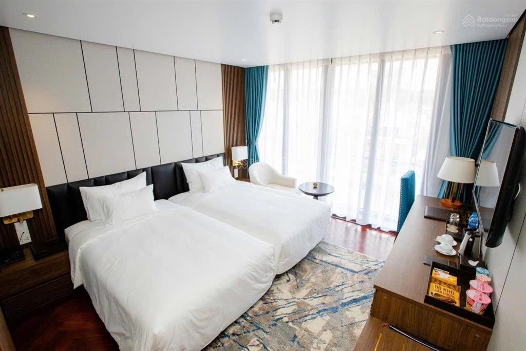 Bán biệt thự tại trần quốc nghiễn, 90 tỷ, 246m2, 7 tầng, hạ long, quảng ninh
