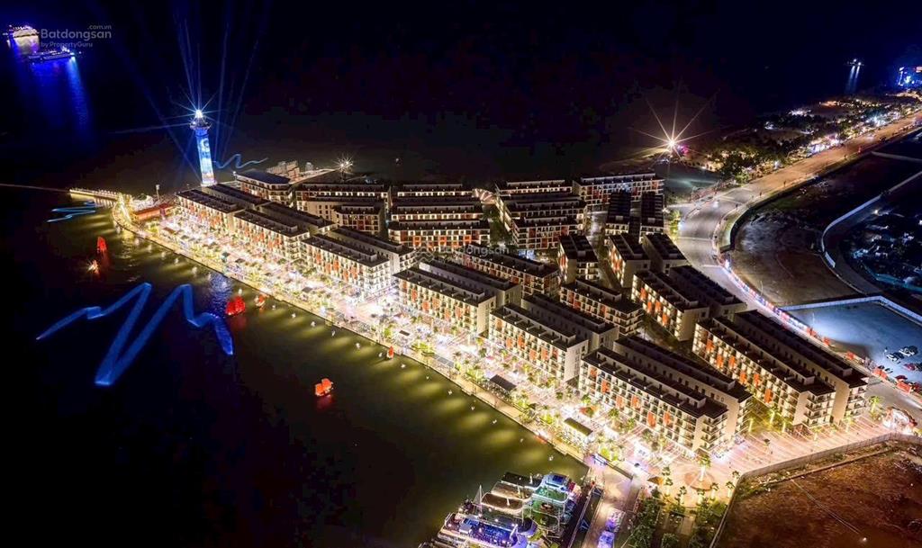 Shophouse 127.5m2 ở the sapphire mansions, hạ long giá tốt 50 tỷ vnd