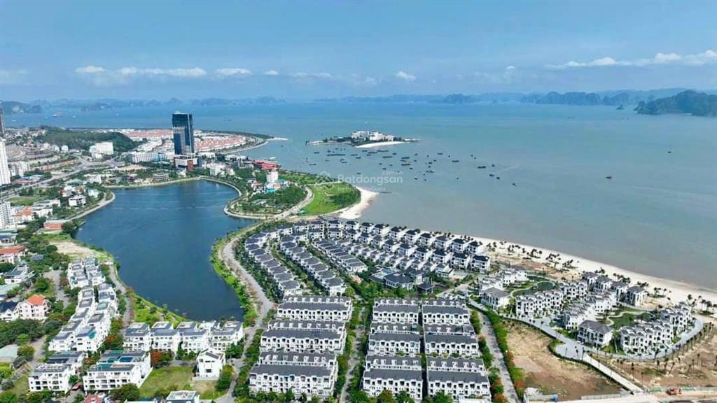 Bán bt tại khu đô thị hạ long marina, 269 tỷ, 767.22m2, giá cực chất