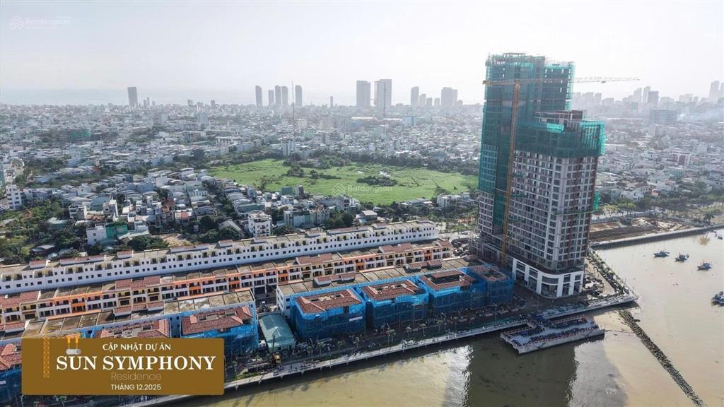 Bán 2 căn biệt thự mặt đường liền nhau mặt tiền 12m đất xây dựng full 216,2m2 giá 63.443 tỷ bao 5%