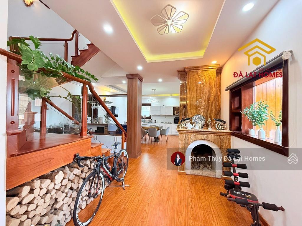 Bán căn góc 2 mặt tiền đống đa đà lạt, villa sân vườn trên cung đường nghỉ dưỡng sang trọng